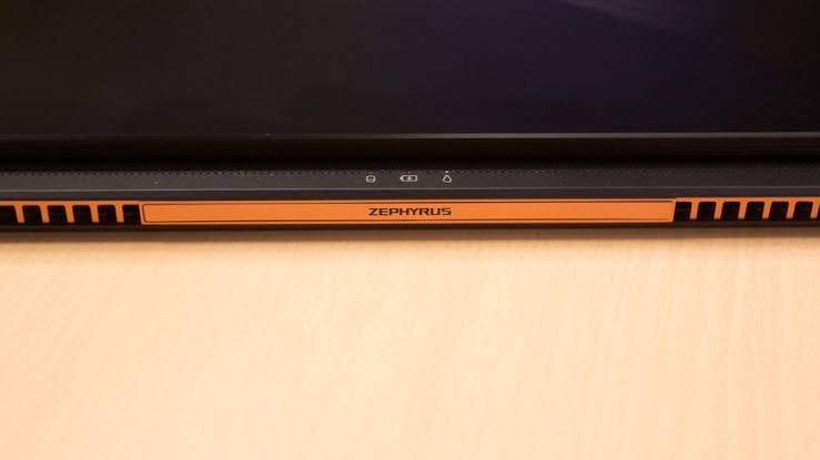 Asus ROG Zephyrus S GX701 vents rear