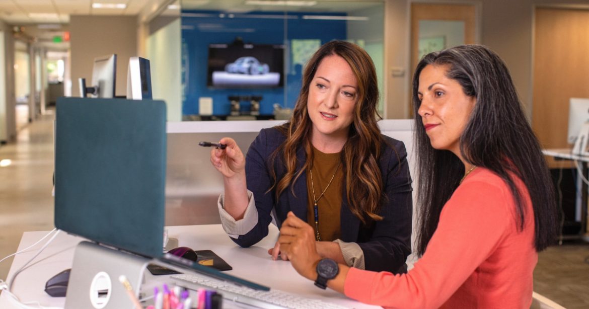 5 Signs You Need a CRM 5 Signs You Need a CRM